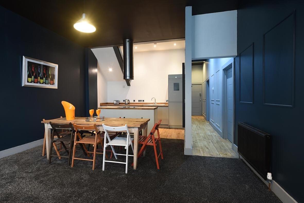 Ferienwohnung Slps 14 Hot Tub, Bar & Outdoor Terrace Manchester Exterior foto